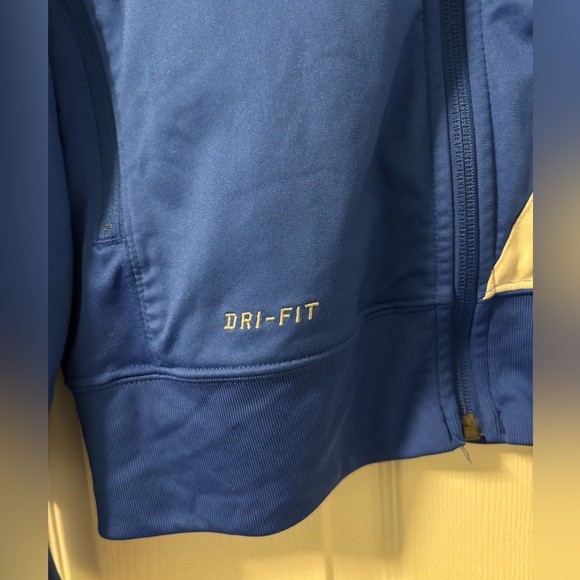 small blue and white Nike dri fit zip up jacket - Picture 2 of 8